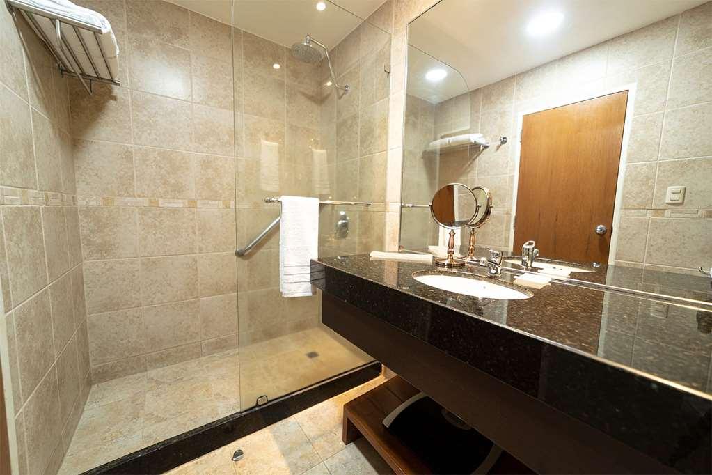 Tryp Guayaquil Hotel Kültér fotó